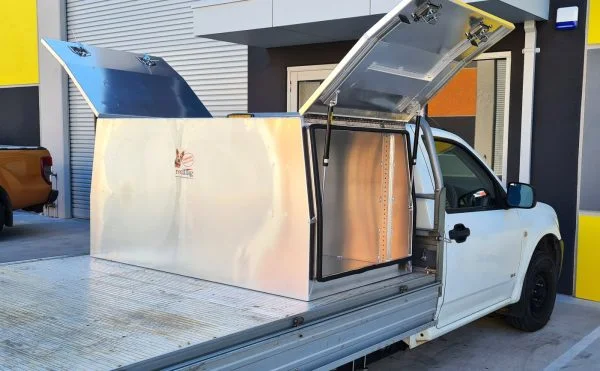 CMB700A - 700mm Aluminium Canopy Full Lid - Image 2