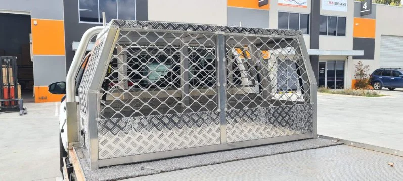 DB1690S - Steel Dog Box - Image 3
