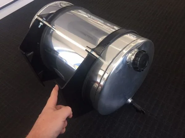 WT023 - 50 Litre Polished Aluminium Water Tank - RedFlag LED Light Perth - Image 2